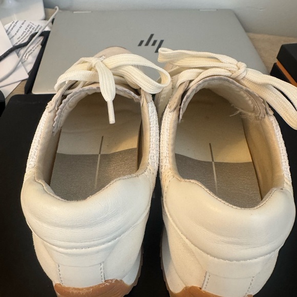 Dolce Vita Cream Mesh Sneakers - Picture 4 of 7